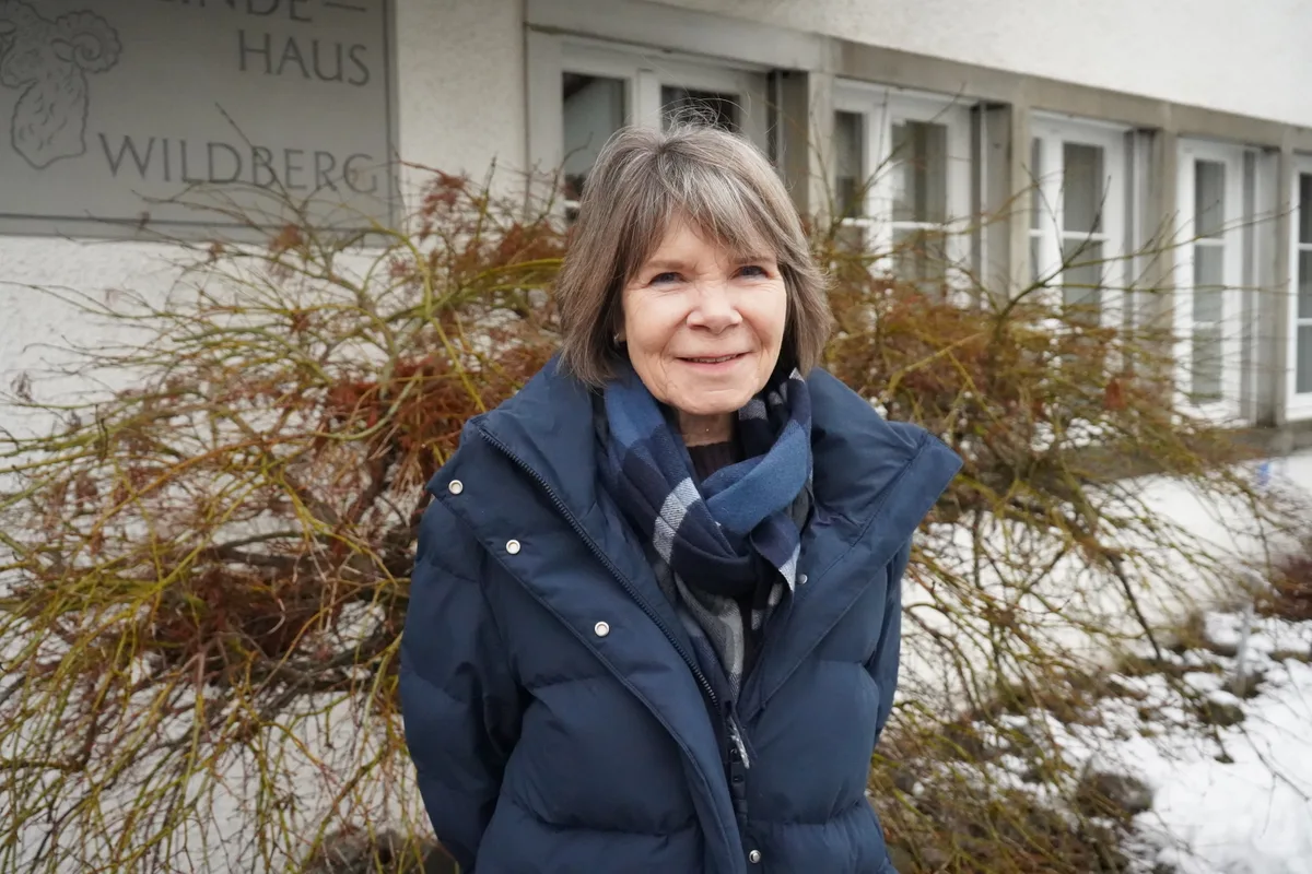 Ein Porträt von Esther Pfenninger.